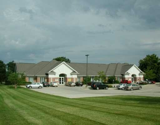 5815 Council St NE, Cedar Rapids, IA for sale Primary Photo- Image 1 of 1