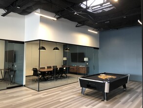 3927 Main St, Dallas, TX for lease Interior Photo- Image 2 of 3