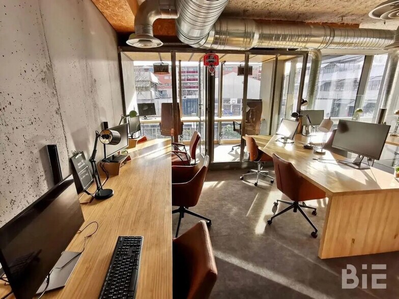 Office in Mérignac for lease - Building Photo - Image 2 of 8