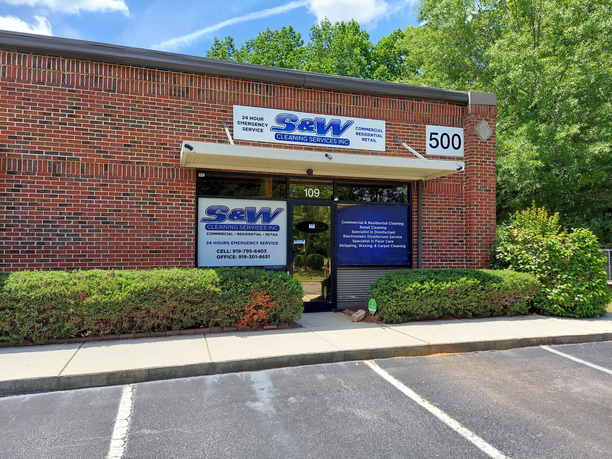 500 New Hope Rd, Raleigh, NC 27610 New Hope Commercial Center