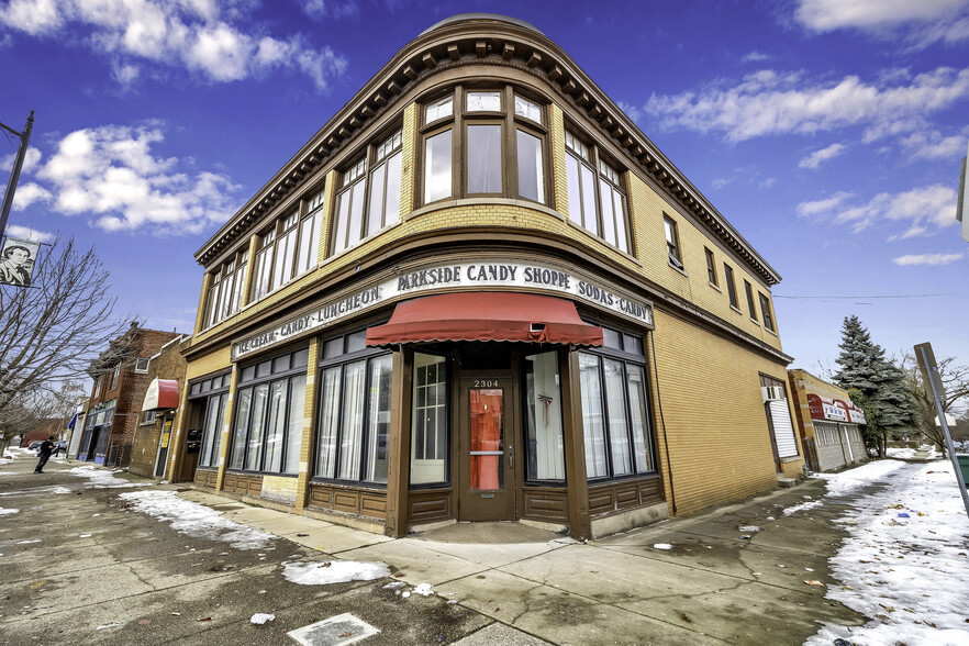 2302 Main St, Buffalo, NY for sale - Primary Photo - Image 1 of 48