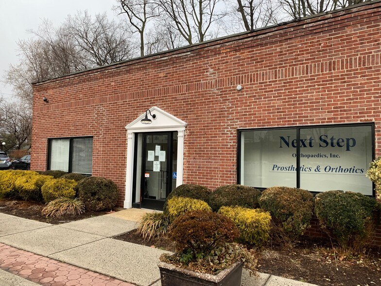 331 Main St, West Orange, NJ for sale - Building Photo - Image 1 of 1