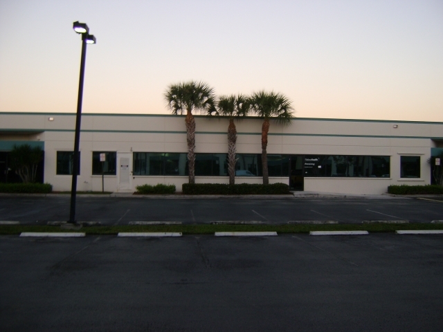 13630 NW 8th St, Sunrise, FL for lease - Building Photo - Image 3 of 13