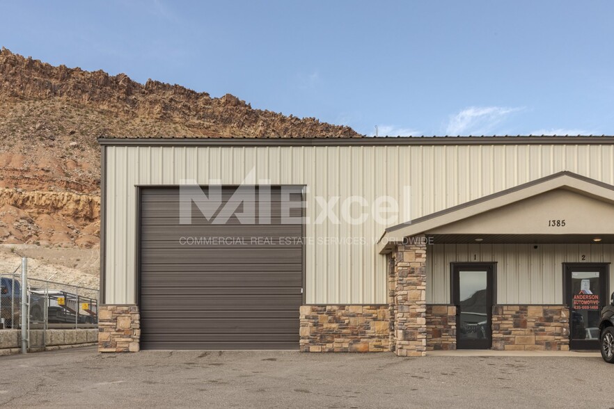 1385 E Hillcrest Dr, Washington, UT for lease - Building Photo - Image 2 of 4