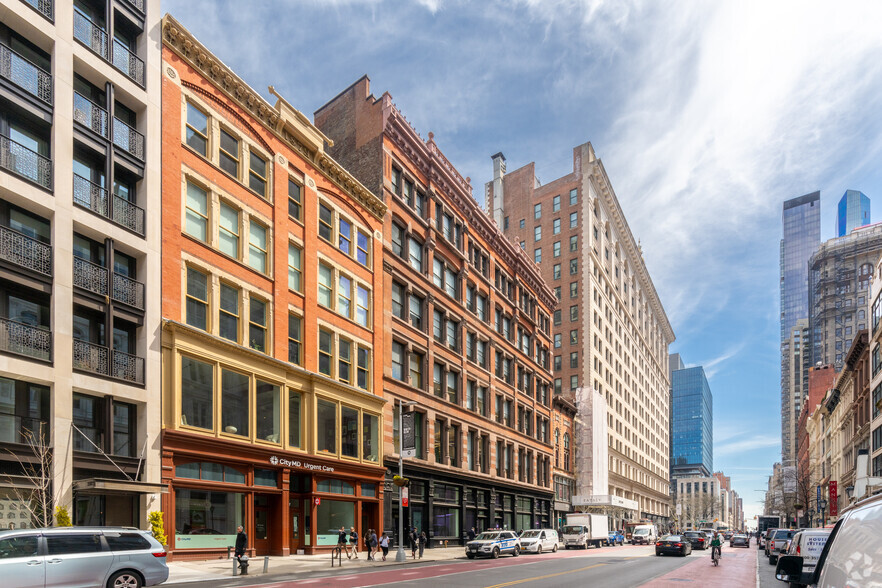 27-33 W 23rd St, New York, NY for lease - Building Photo - Image 1 of 5