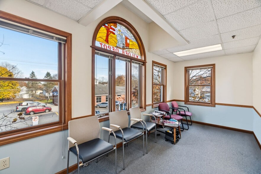 61 Depot St, White River Junction, VT for sale - Building Photo - Image 3 of 40