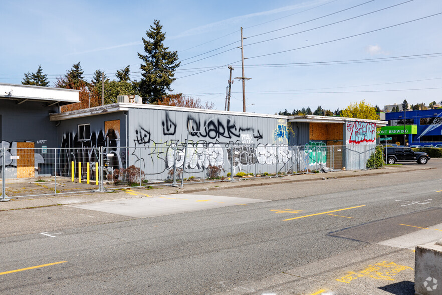 902 NW Ballard Way, Seattle, WA for sale - Building Photo - Image 3 of 5