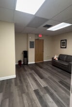 2627 NE 203rd St, Aventura, FL for lease Interior Photo- Image 2 of 3