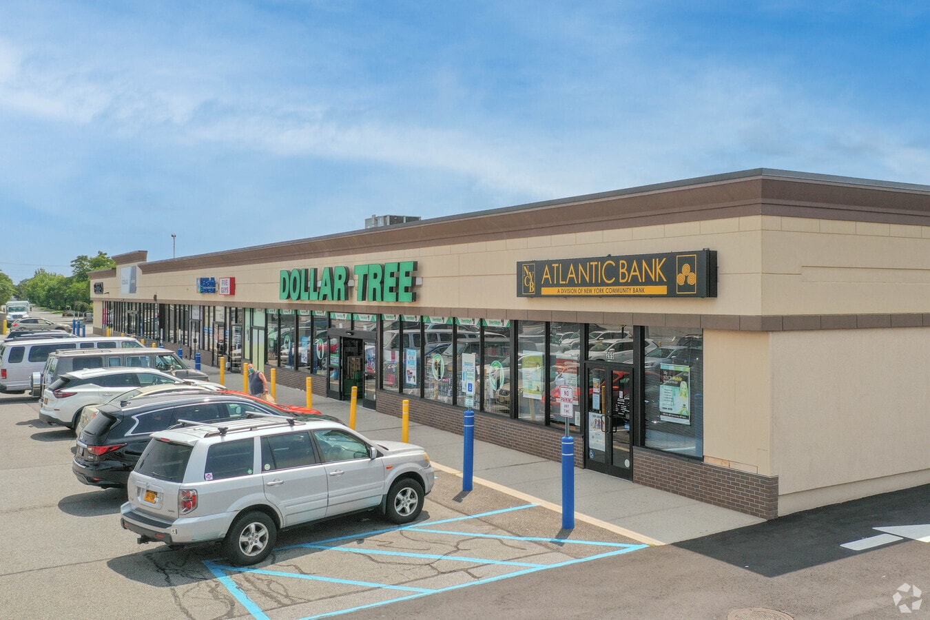 265 N Broadway, Hicksville, NY 11801