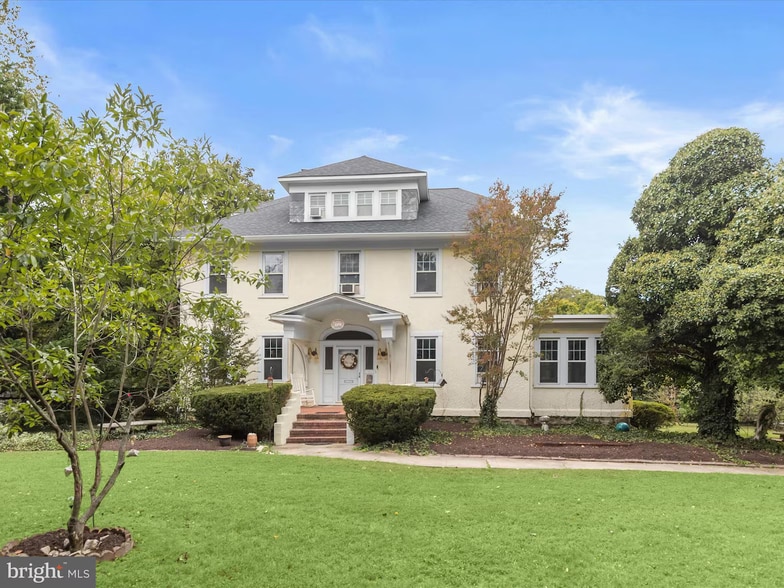 6100 Frederick Ave, Catonsville, MD for sale - Building Photo - Image 1 of 15