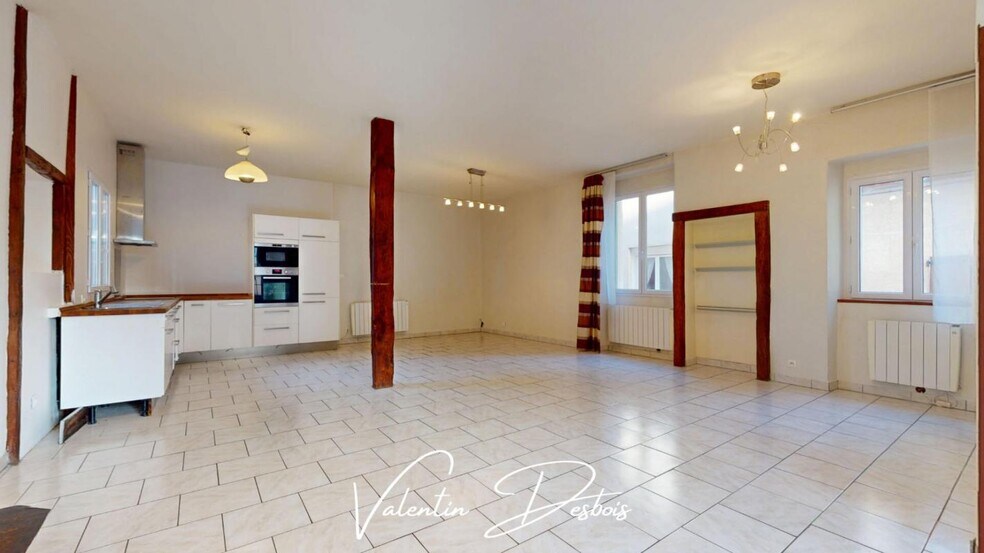 Flex in Carcassonne for sale - Interior Photo - Image 3 of 8