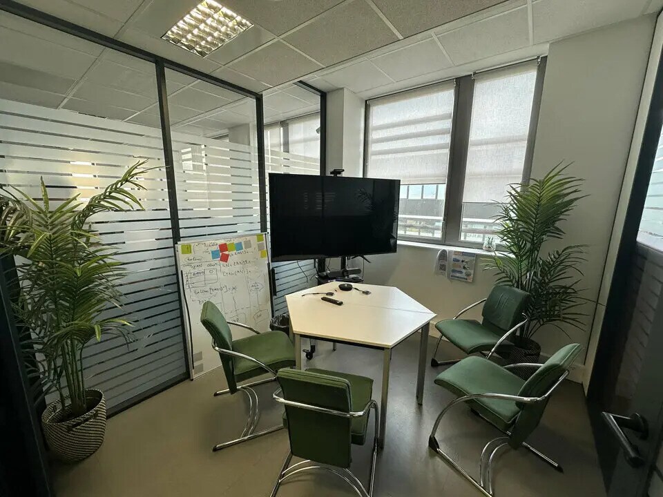 Office in Bezannes for lease Building Photo- Image 1 of 13