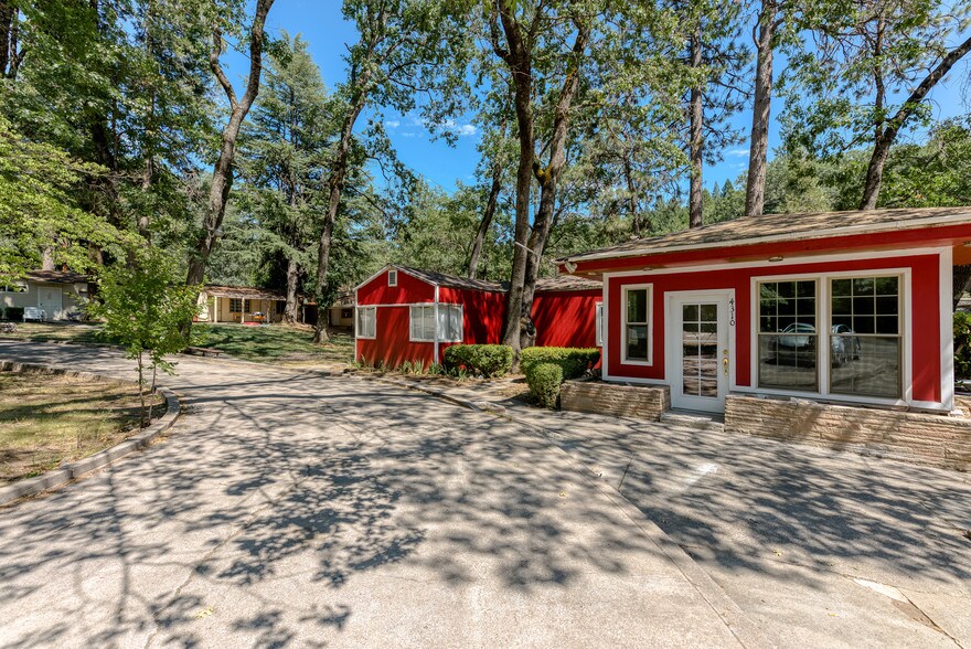 4310 Dunsmuir Ave, Dunsmuir, CA for sale - Primary Photo - Image 1 of 1