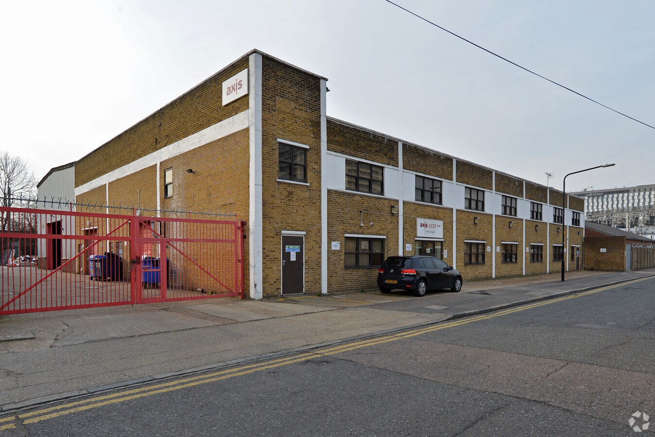 1115 Gibbins Rd, London, LND E15 2HU