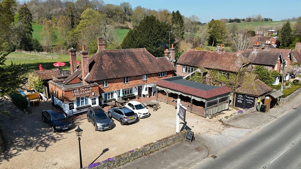 Haslemere Rd, Godalming for lease - Building Photo - Image 2 of 10