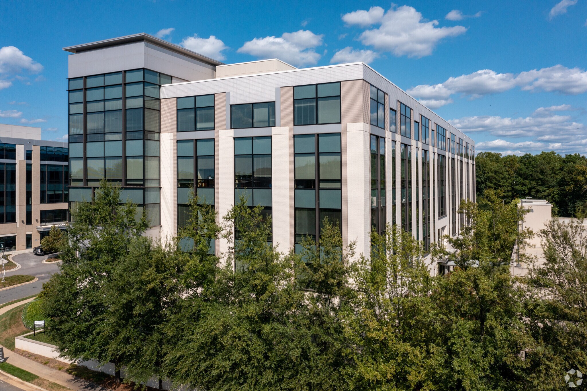5925 Glenwood Avenue Suite 150 Raleigh Nc 27612 3800 Glenwood Ave, Raleigh, NC 27612 - Glenwood Place | LoopNet
