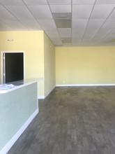 162 Yamato, Boca Raton, FL for lease Lobby- Image 1 of 5