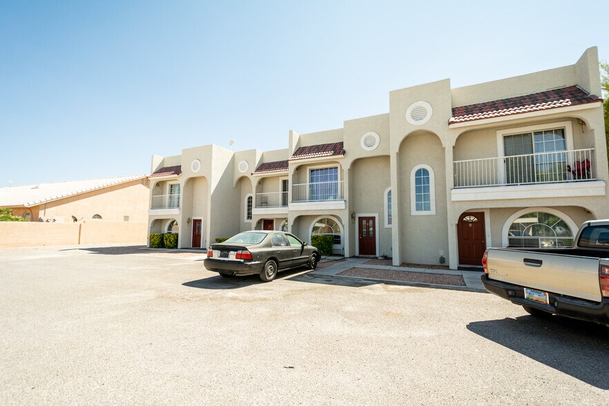 1201 Bourbon St, Pahrump, NV for sale - Primary Photo - Image 1 of 1