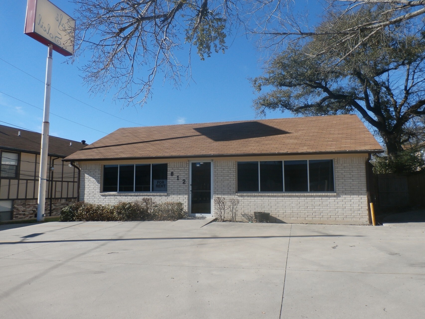 812 Southeast Pky, Azle, TX for sale Primary Photo- Image 1 of 1