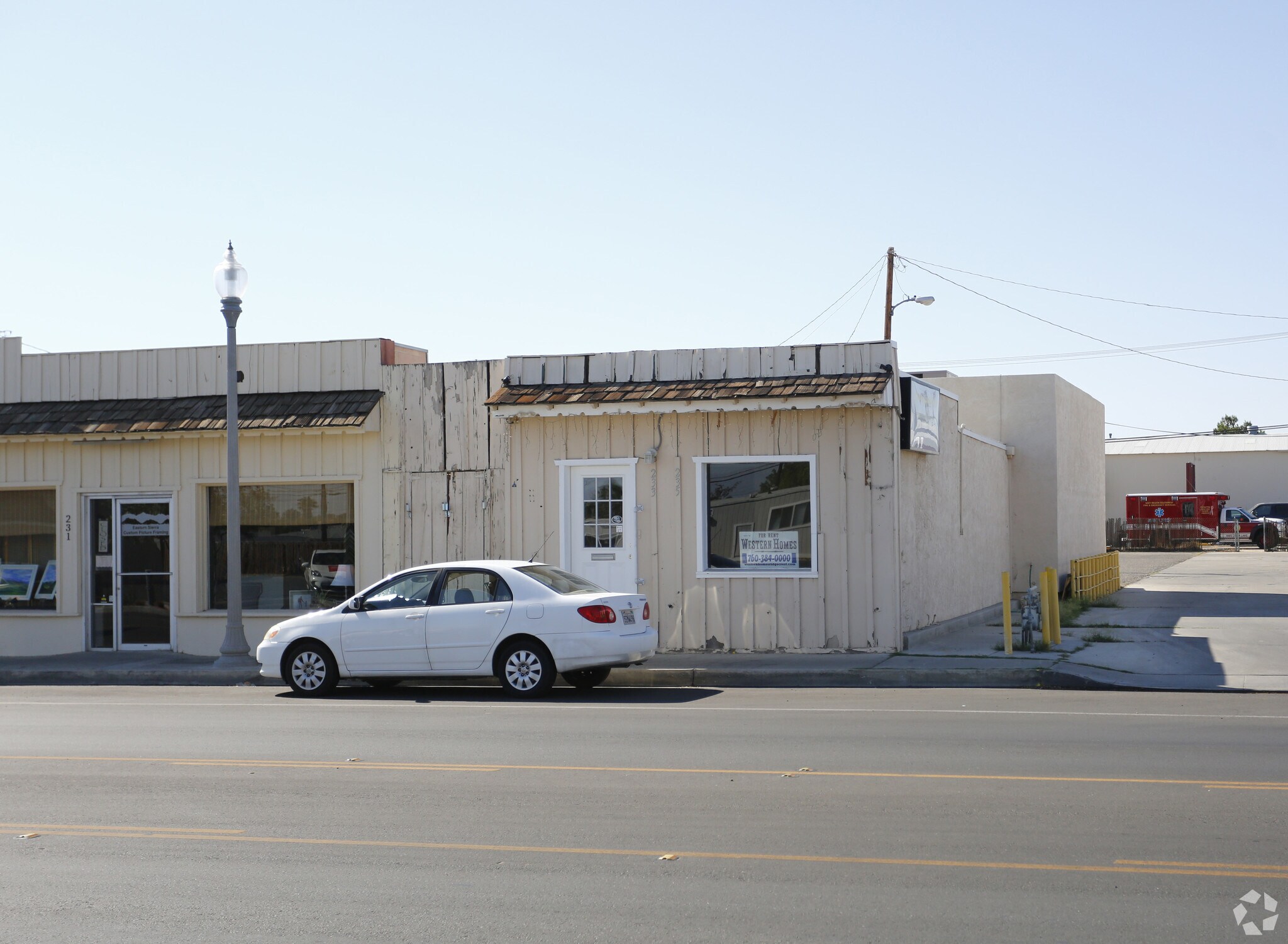 235 W Ridgecrest Blvd, Ridgecrest, CA for sale Primary Photo- Image 1 of 1