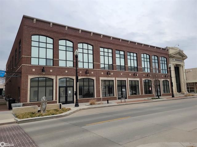 127 E Main St, Ottumwa, IA for lease Building Photo- Image 1 of 11