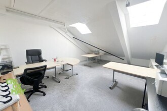 Henfield Rd, Small Dole for lease Interior Photo- Image 2 of 7