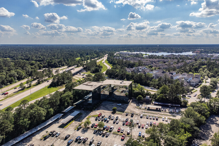 10200 Grogans Mill Rd, The Woodlands, TX for lease - Aerial - Image 1 of 4