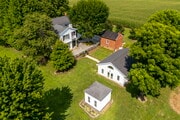 29614 Tarlton Adelphi Rd, Laurelville OH - Wedding Venue