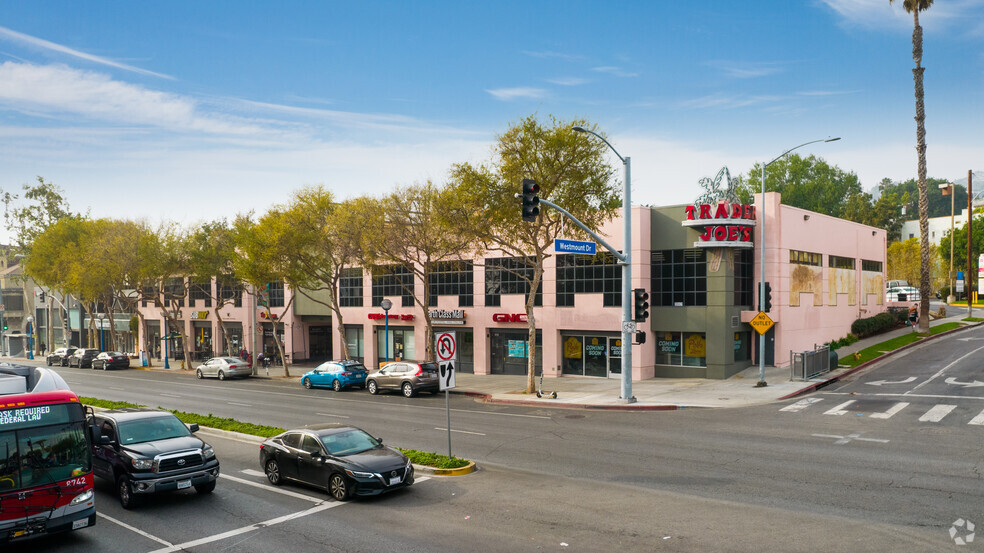 8601-8621 Santa Monica Blvd, West Hollywood, CA for lease - Building Photo - Image 1 of 9