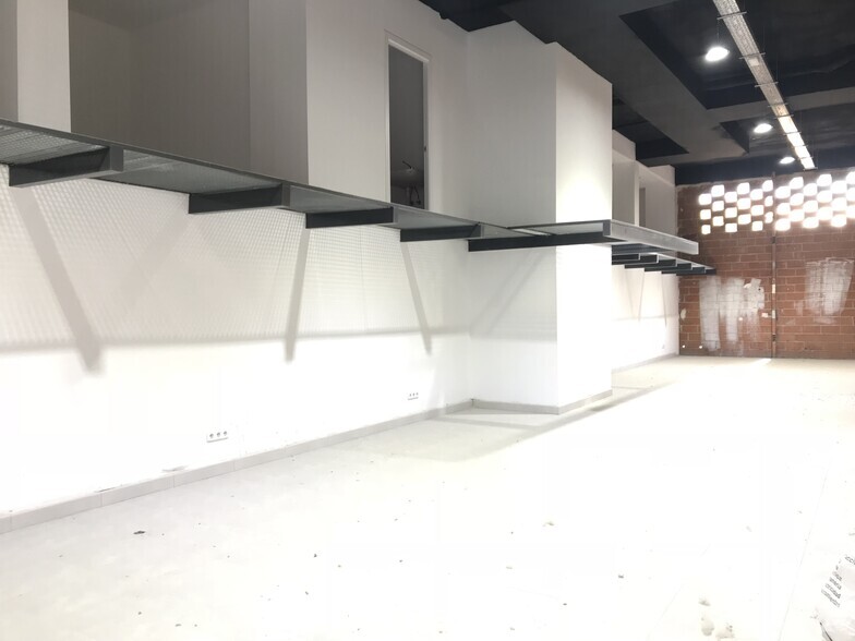 Retail in Madrid, Madrid for lease - Interior Photo - Image 1 of 1