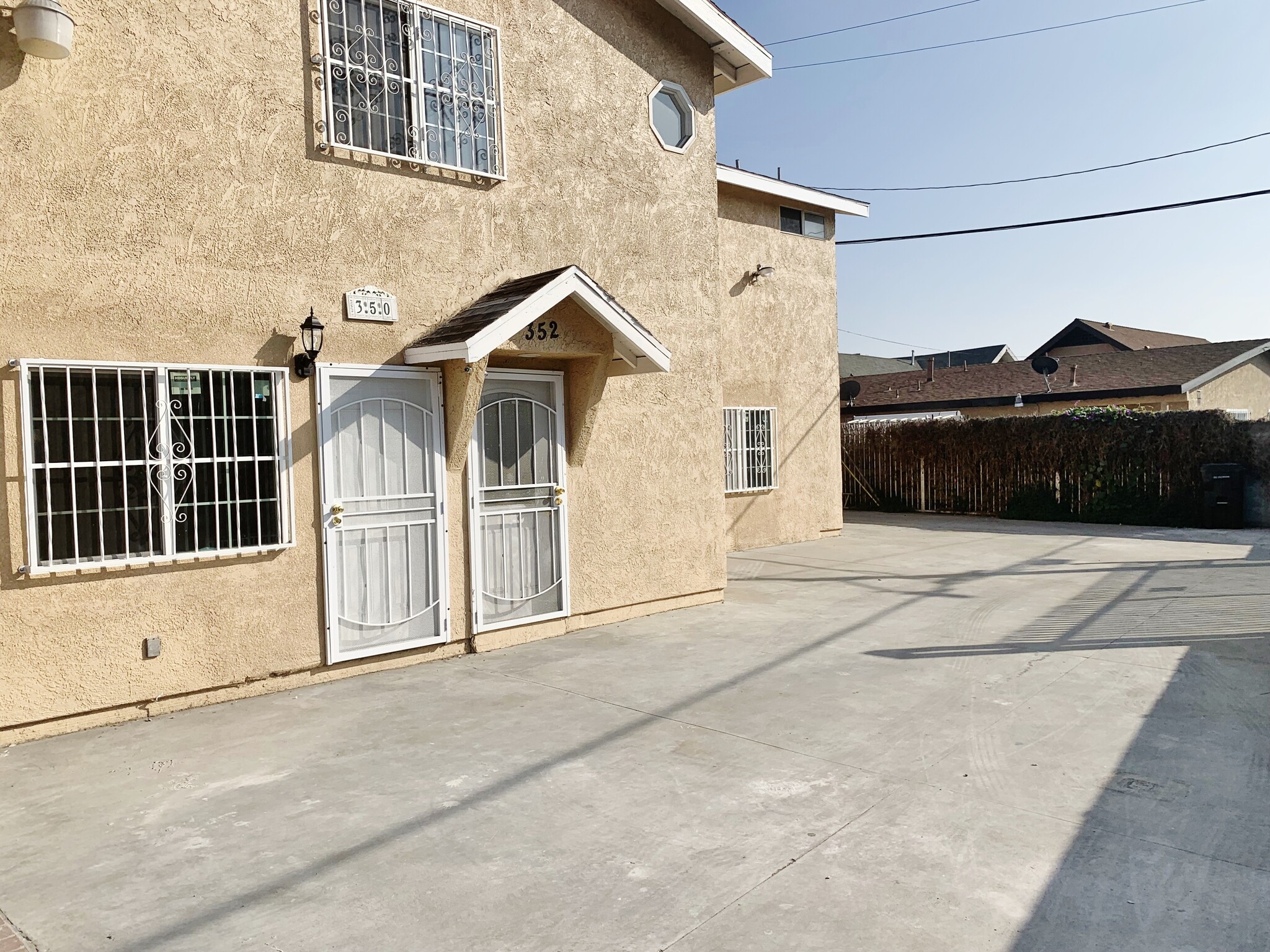 348 W 48th St, Los Angeles, CA for sale Primary Photo- Image 1 of 1