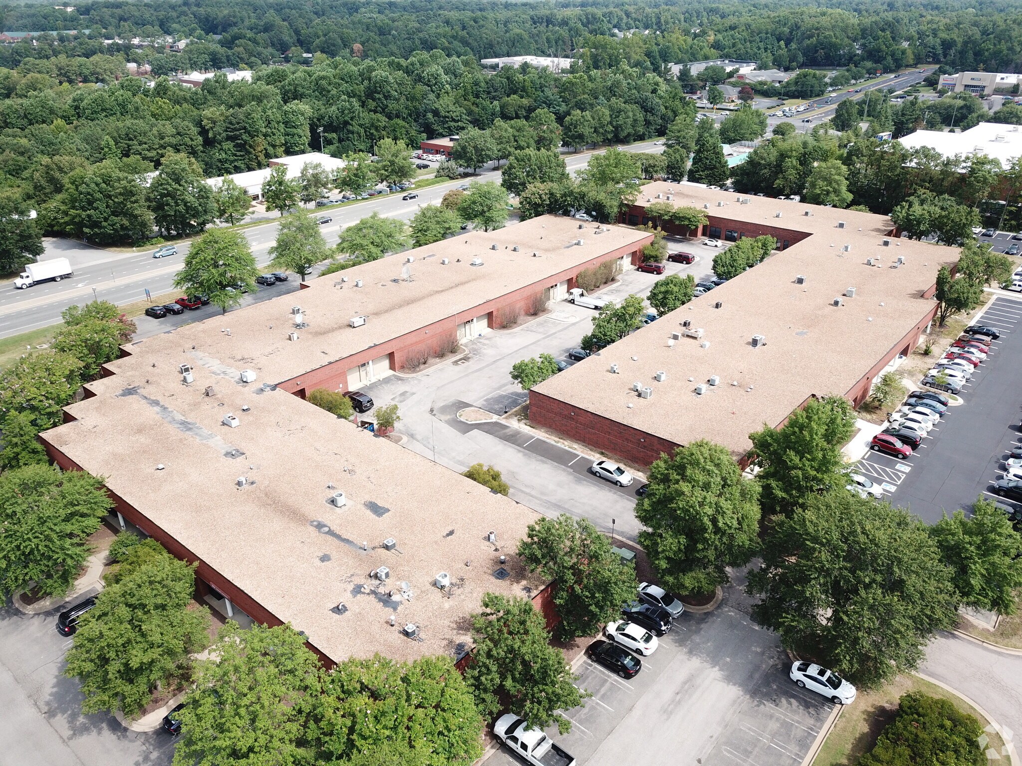 3829-3855 Gaskins Rd, Richmond, VA for lease Building Photo- Image 1 of 13