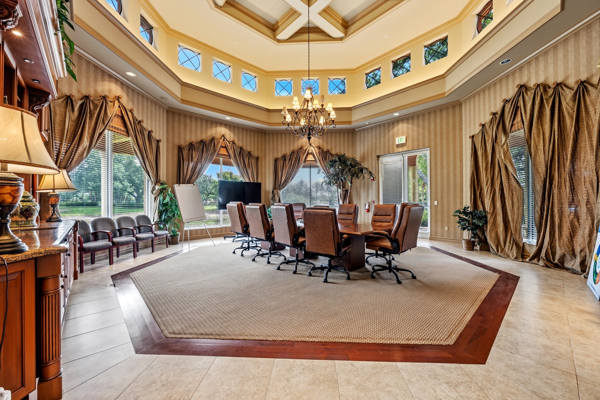 8200 Health Center Blvd, Bonita Springs, FL for lease Interior Photo- Image 1 of 6