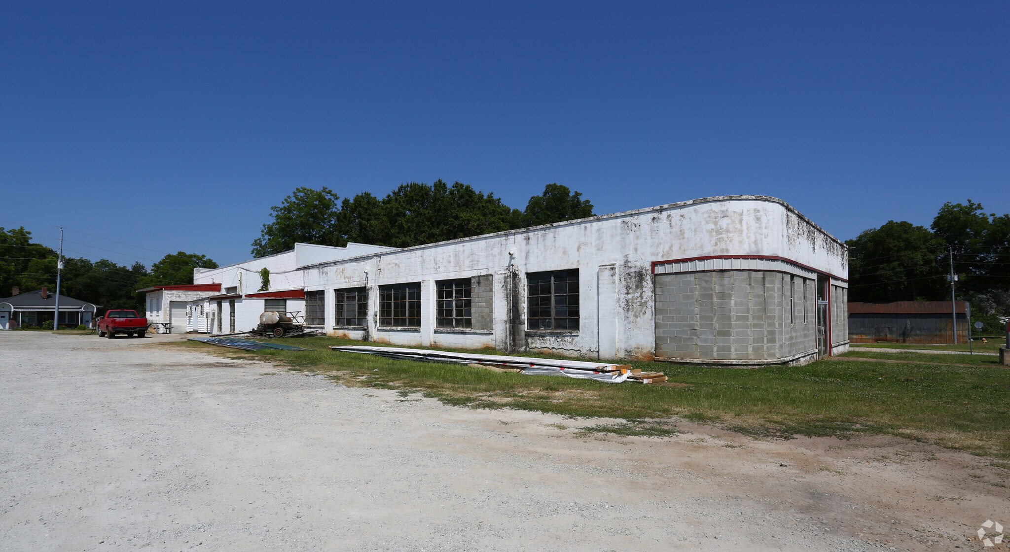 1327 Caldwell St, Newberry, SC for sale Primary Photo- Image 1 of 1