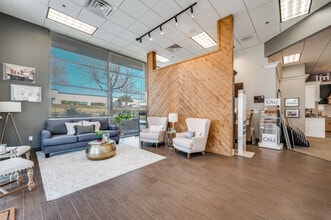 6652 Pinecrest Dr, Plano, TX for lease Interior Photo- Image 2 of 12