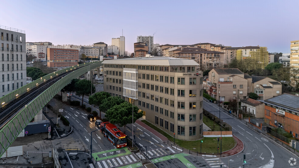 Coworking Space in Toulouse for lease - Aerial - Image 1 of 1