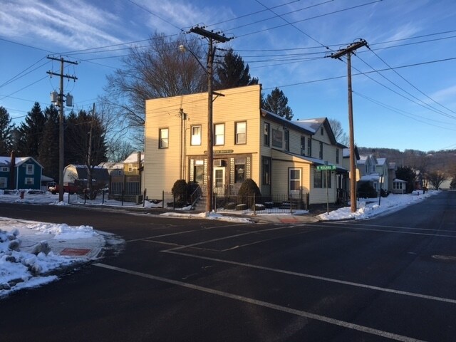 28-30 Griffin St, Norwich, NY for sale - Building Photo - Image 1 of 1