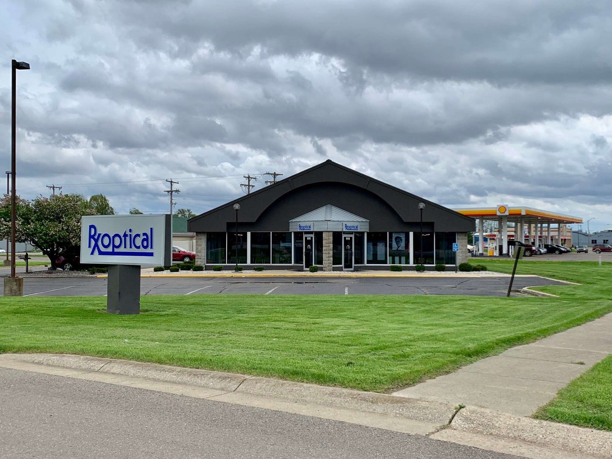 111 N US-131 Hwy, Three Rivers, MI for sale Primary Photo- Image 1 of 1