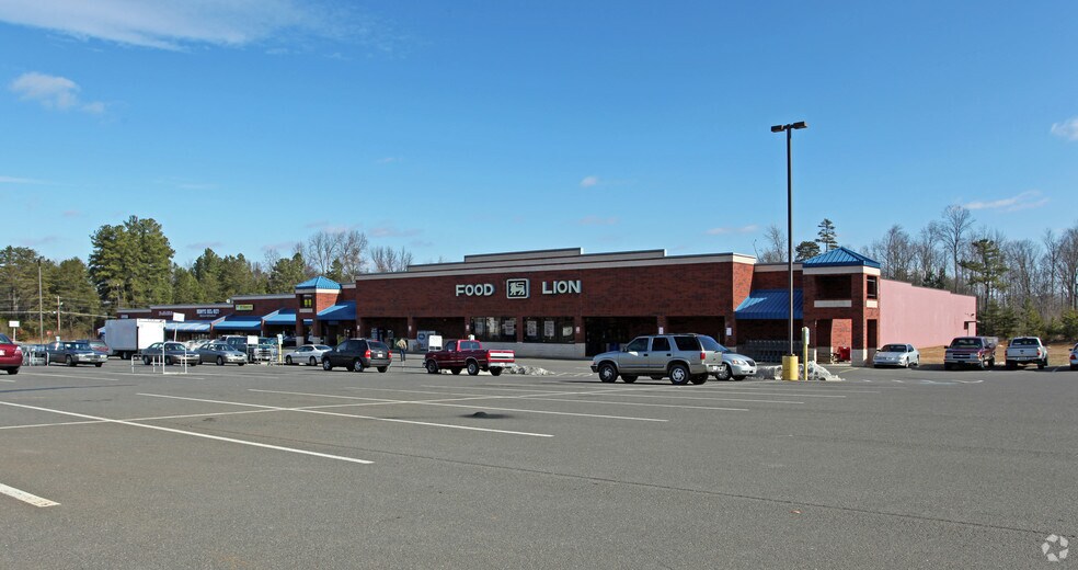 1354-1388 US-601 Hwy, Mocksville, NC for sale - Primary Photo - Image 1 of 1