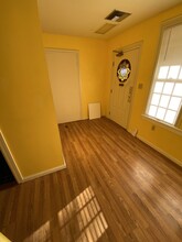 220B N Cloverdale Blvd, Cloverdale, CA for lease Interior Photo- Image 2 of 7