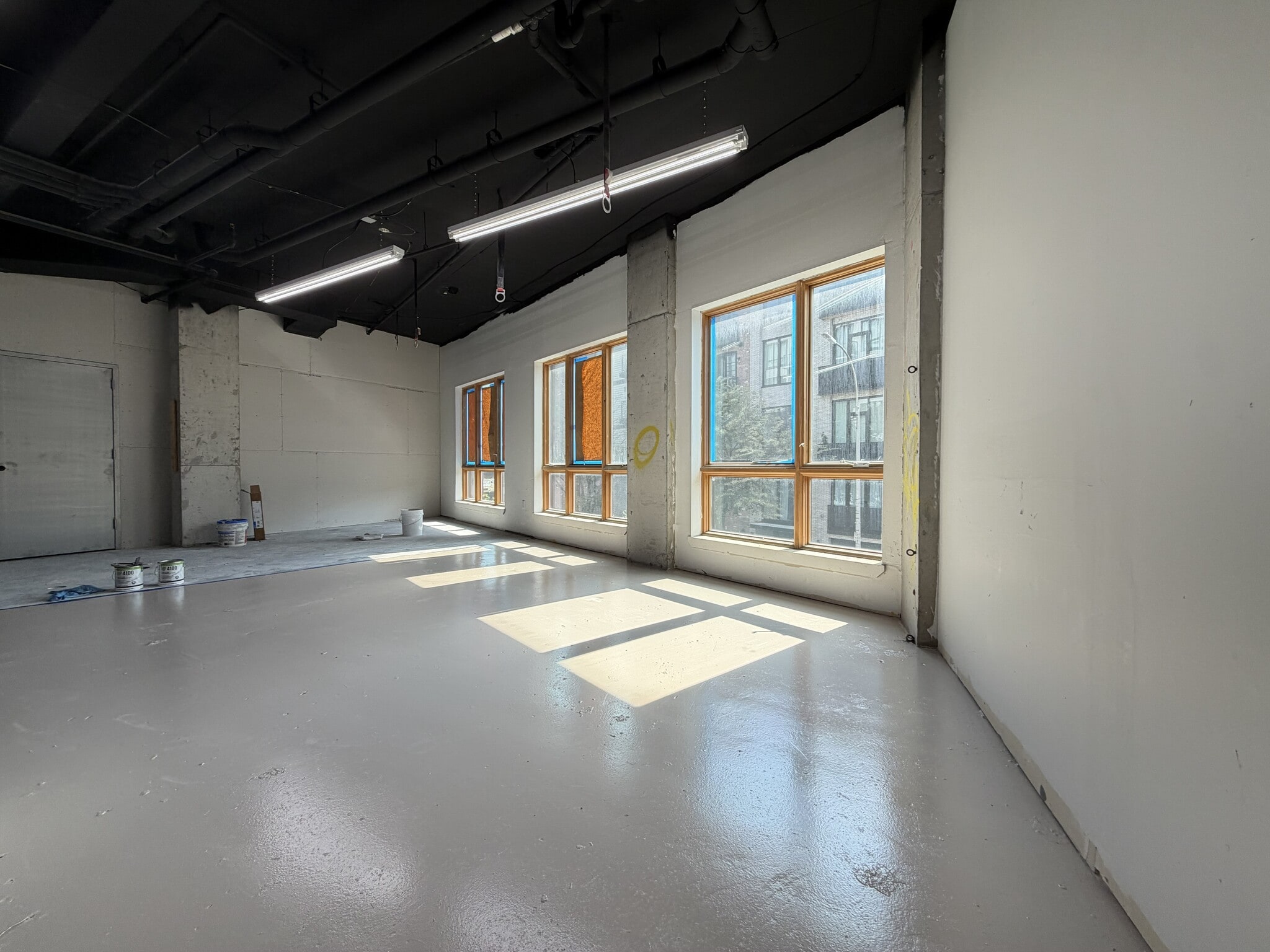 411 Meeker Ave, Brooklyn, NY for lease Interior Photo- Image 1 of 14