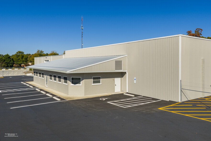 1918 W Virginia Ave, Crewe, VA for lease - Building Photo - Image 2 of 17