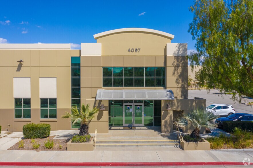 4097 Trail Creek Rd, Riverside, CA for lease - Building Photo - Image 3 of 38