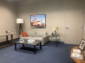 30 Liberty Ship Way, Sausalito, CA for lease Building Photo- Image 2 of 9