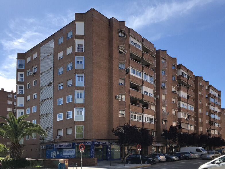 Calle Vitoria, 6, Fuenlabrada, Madrid for lease - Building Photo - Image 2 of 2