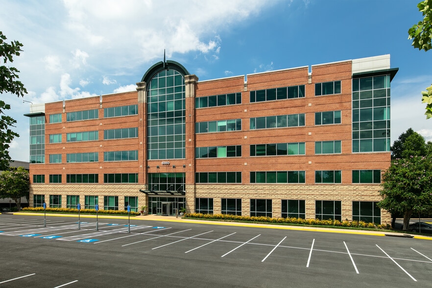 6350 Walker Ln, Alexandria, VA for lease - Building Photo - Image 2 of 17