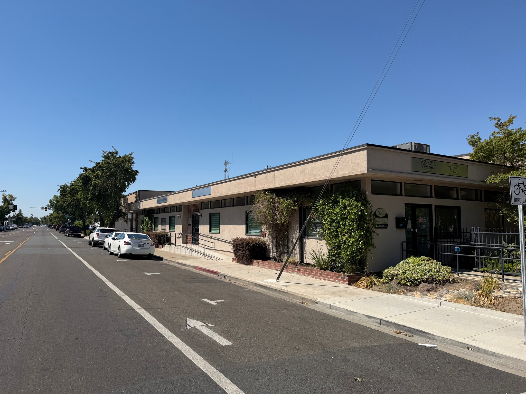 125 N Church St, Lodi, CA for lease Interior Photo- Image 1 of 11