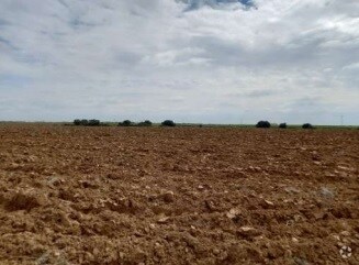 Urbanización Polígono 6, Fuentelahiguera de Albatages, Guadalajara for sale Primary Photo- Image 1 of 11