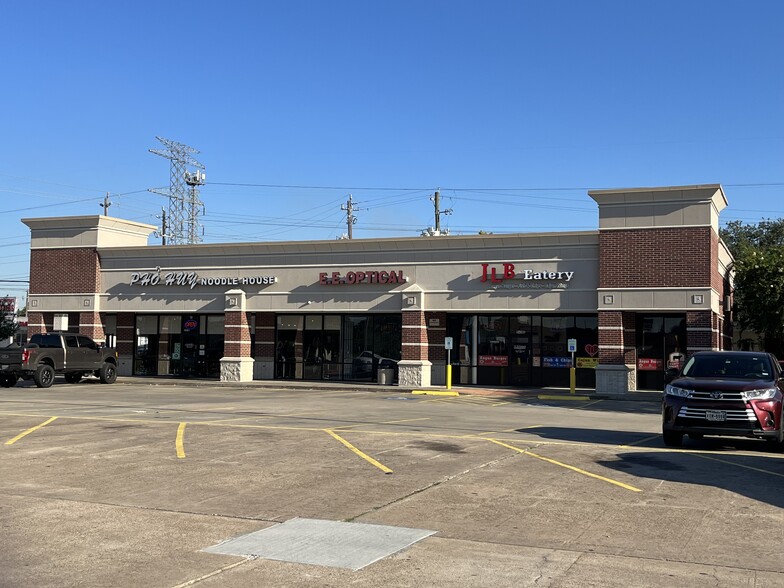 2400 Gessner Rd, Houston, TX for lease - Building Photo - Image 1 of 5