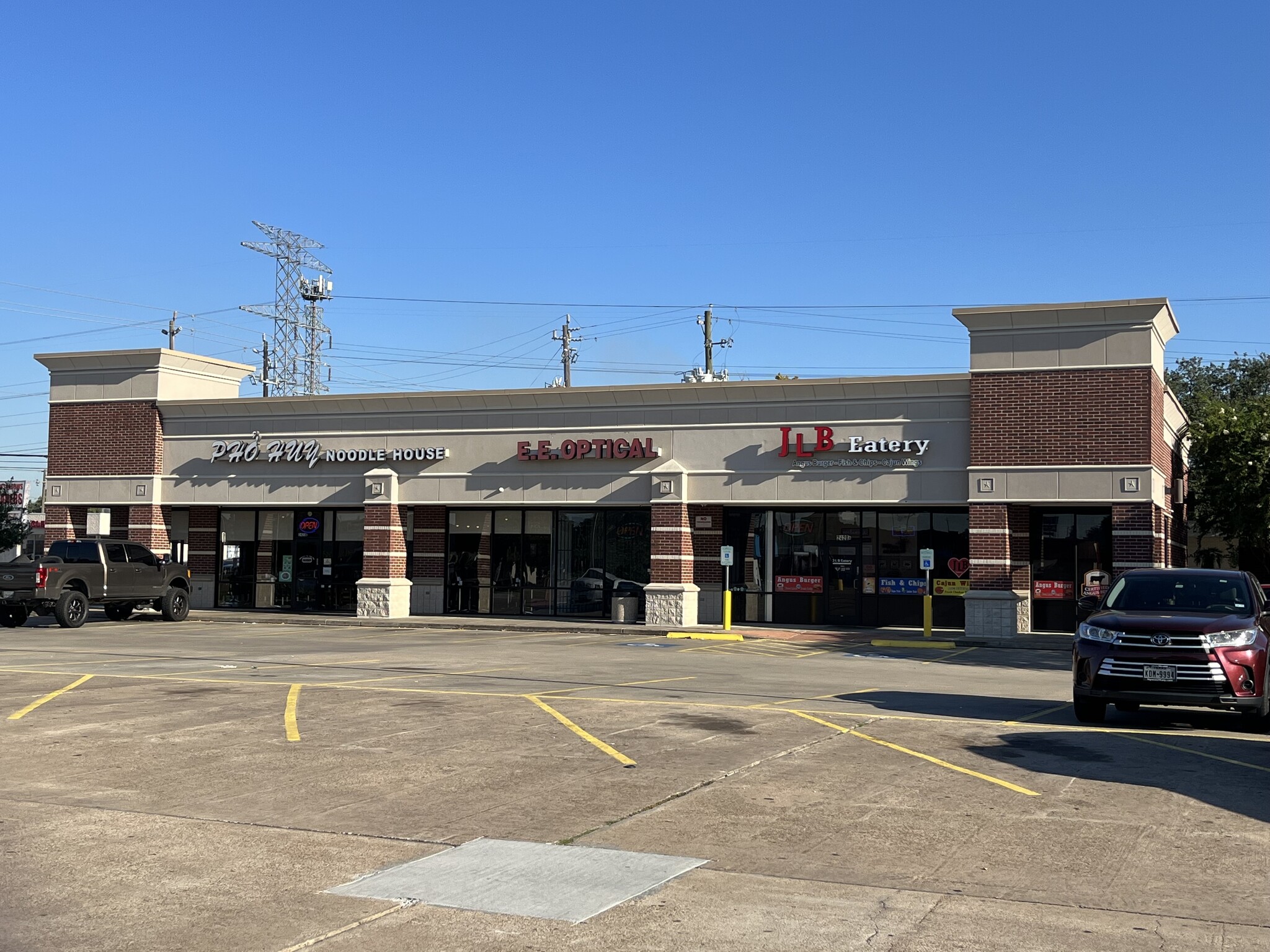 2400 Gessner Rd, Houston, TX for lease Building Photo- Image 1 of 6